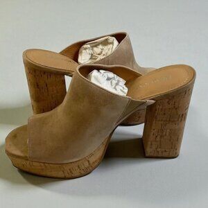 Lisa Vicky Joy-V Mule Sandal Heels Women’s Size 9.5M Cognac Kid Suede New